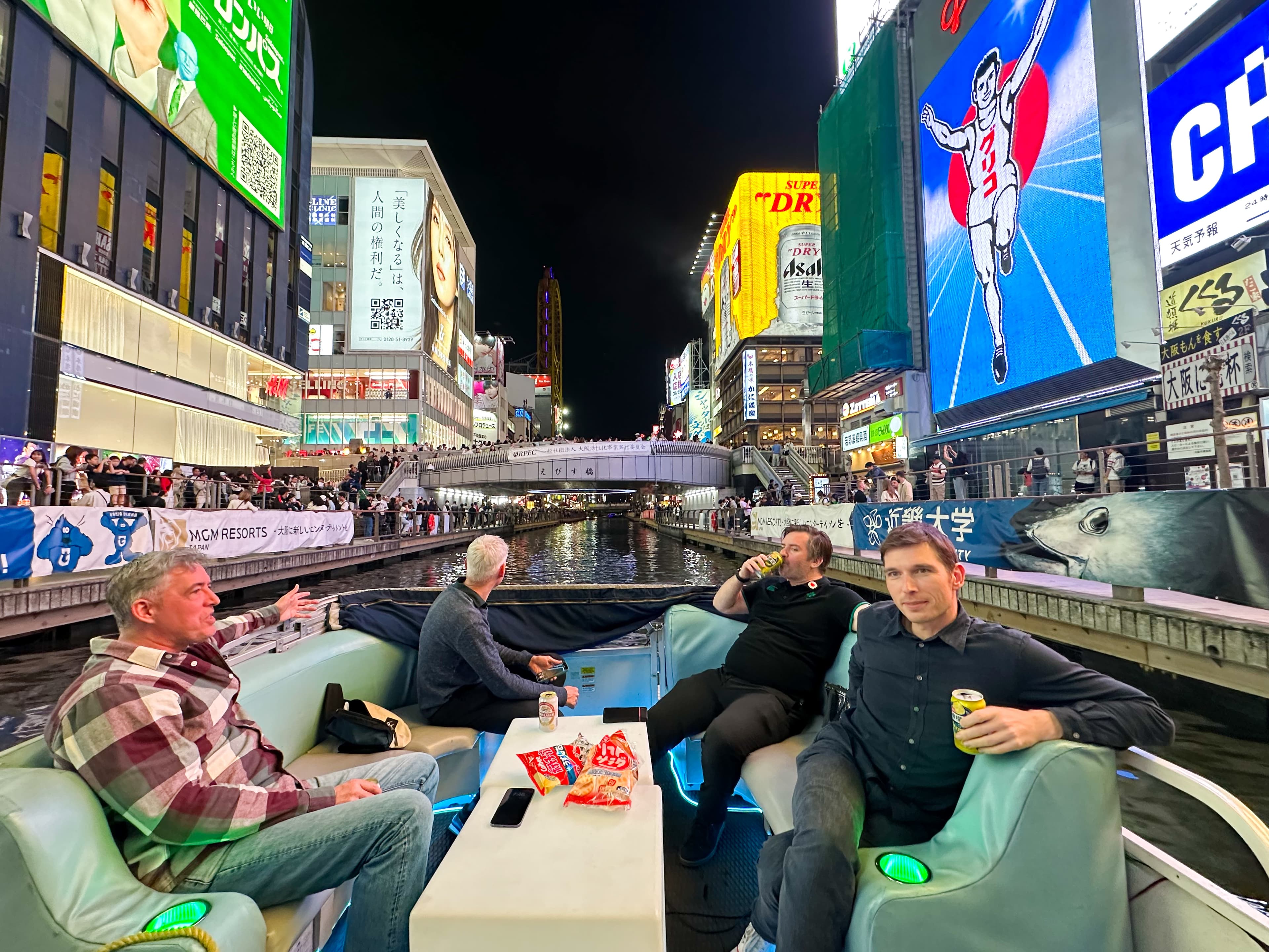 少人数専用ラウンジ設計