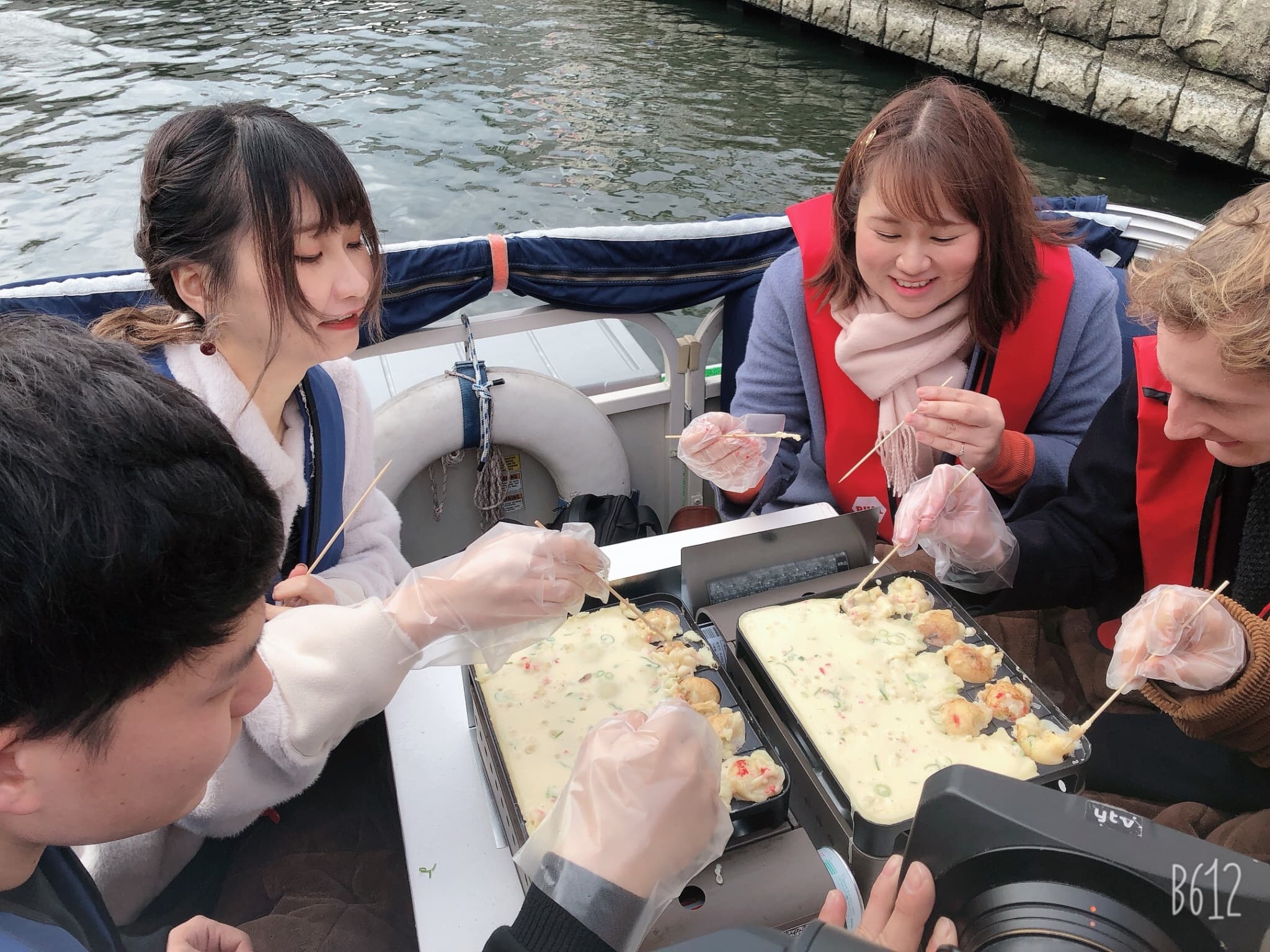 船上たこ焼き体験スタート
